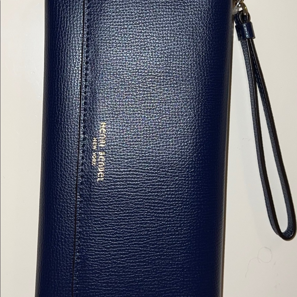 Henri Bendel Wallet new with tags